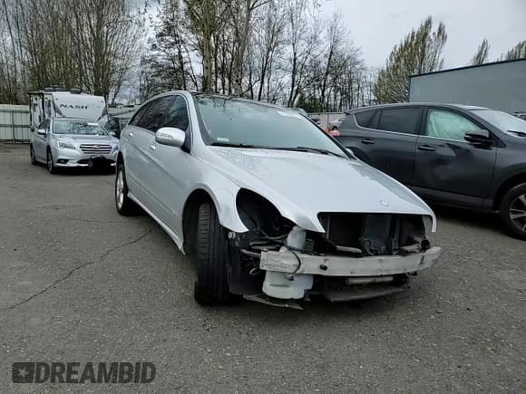 ✅ 2008 Mercedes-Benz R 3.5L • VIN: 4JGCB65EX8A086790 • Lot: 51023835. Listed on Copart with 146,701 mi. Free auction sales archive from the USA and detailed vehicle history report at DreamBid. Image 12.