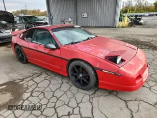 ✅ 1988 Pontiac Fiero GT • VIN: 1G2PG1196JP220348 • Lot: 90692375. Wystawiony na Copart z przebiegiem 134 324 mil. Bezpłatny archiwum sprzedaży aukcyjnych z USA i szczegółowy raport historii pojazdu na DreamBid. Zdjęcie 4.