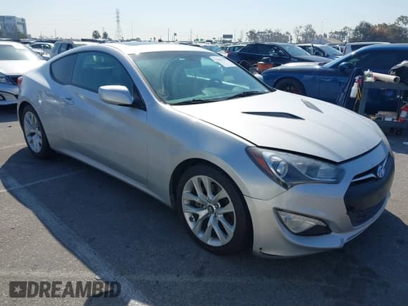 ✅ 2014 Hyundai Genesis Coupe Premium • VIN: KMHHT6KD1EU119779 • Lot: 41847103. Wystawiony na IAAI z przebiegiem 98 236 mil. Bezpłatny archiwum sprzedaży aukcyjnych z USA i szczegółowy raport historii pojazdu na DreamBid. Zdjęcie 1.