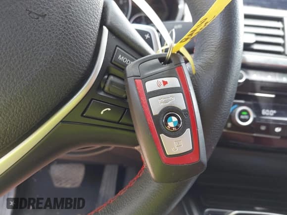 ✅ 2018 BMW 3 Series 330e • VIN: WBA8E1C51JA756625 • Lot: 42269324. Wystawiony na IAAI z przebiegiem 58 745 mil. Bezpłatny archiwum sprzedaży aukcyjnych z USA i szczegółowy raport historii pojazdu na DreamBid. Zdjęcie 11.