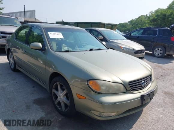 ✅ 2003 Infiniti I35 Luxury • VIN: JNKDA31A03T113777 • Lot: 42410433. Wystawiony na IAAI z przebiegiem 219 235 mil. Bezpłatny archiwum sprzedaży aukcyjnych z USA i szczegółowy raport historii pojazdu na DreamBid. Zdjęcie 1.