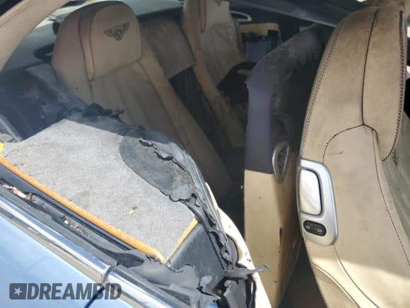 ✅ 2012 Bentley Continental GT • VIN: SCBGR3ZA1CC076978 • Lot: 68826525. Listed on Copart with Not provided. Free auction sales archive from the USA and detailed vehicle history report at DreamBid. Image 10.