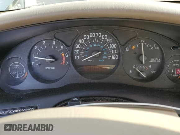 ✅ 2001 Buick Regal LS • VIN: 2G4WB55K811162312 • Lot: 65649715. Listed on Copart with Not provided. Free auction sales archive from the USA and detailed vehicle history report at DreamBid. Image 9.