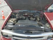 ✅ 1995 Chevrolet S-10 LS • VIN: 1GCCS1949SK139523 • Лот: 57154695. Опубликован ранее на Copart с пробегом 190 169 миль. Бесплатный доступ к архиву аукционных продаж из США и подробный отчёт об истории автомобиля на DreamBid. Изображение 11.