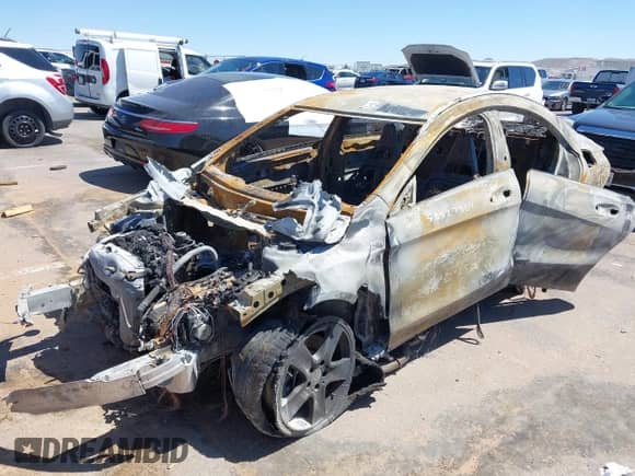 2015 Mercedes-Benz CLA 250 with VIN WDDSJ4EB4FN183363, listed as a IAAI auction lot 40091598 with Not provided miles and . Bid and sale history available at DreamBid. Image 6.