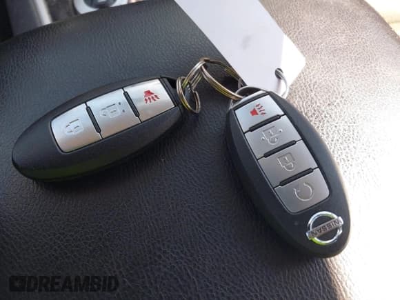 ✅ 2019 Nissan Pathfinder S • VIN: 5N1DR2MM3KC623917 • Lot: 41661193. Listed on IAAI with 92,345 mi. Free auction sales archive from the USA and detailed vehicle history report at DreamBid. Image 11.