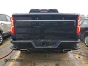 ✅ 2020 Chevrolet Silverado 1500 RST • VIN: 3GCUYEED1LG219021 • Lot: 72765814. Wystawiony na Copart z przebiegiem 45 649 mil. Bezpłatny archiwum sprzedaży aukcyjnych z USA i szczegółowy raport historii pojazdu na DreamBid. Zdjęcie 6.