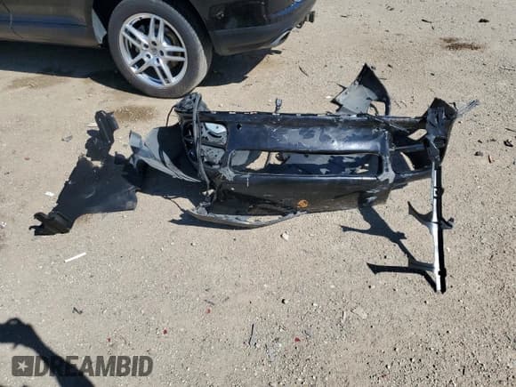 ✅ 2006 Porsche Cayenne S • VIN: WP1AB29P76LA66402 • Лот: 80411355. Опубликован ранее на Copart с пробегом Не указан. Бесплатный доступ к архиву аукционных продаж из США и подробный отчёт об истории автомобиля на DreamBid. Изображение 12.