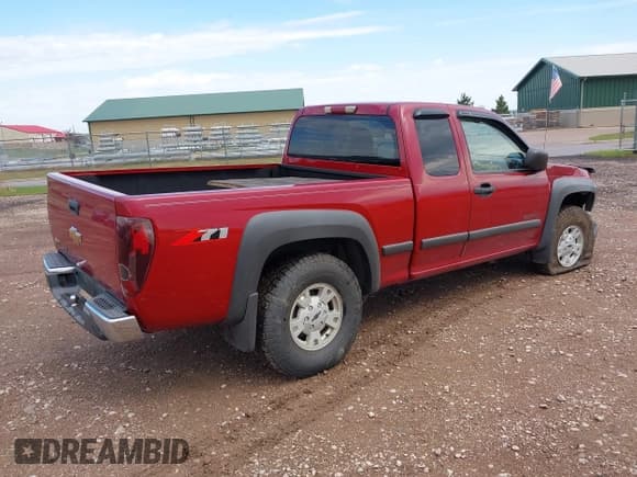 ✅ 2004 Chevrolet Colorado LS Z71 • VIN: 1GCDS196048124334 • Лот: 43065256. Опубликован ранее на IAAI с пробегом 143 685 миль. Бесплатный доступ к архиву аукционных продаж из США и подробный отчёт об истории автомобиля на DreamBid. Изображение 4.