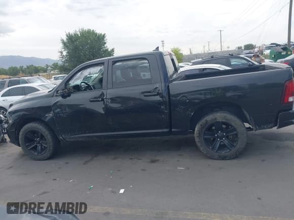 ✅ 2015 Ram 1500 Sport • VIN: 1C6RR7MT0FS699189 • Lot: 43209525. Listed on IAAI with 188,804 mi. Free auction sales archive from the USA and detailed vehicle history report at DreamBid. Image 14.