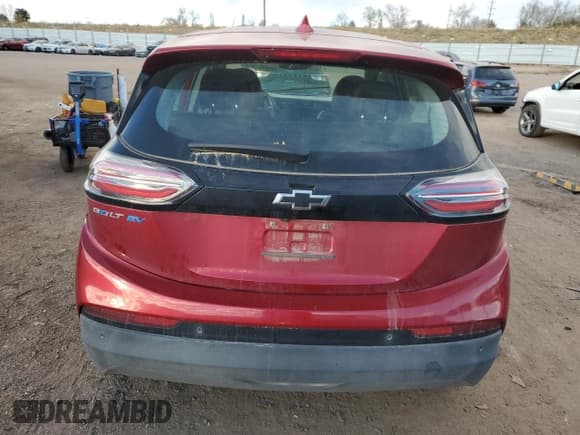 ✅ 2023 Chevrolet Bolt EV 2LT • VIN: 1G1FX6S02P4138284 • Lot: 78428164. Wystawiony na Copart z przebiegiem 31 047 mil. Bezpłatny archiwum sprzedaży aukcyjnych z USA i szczegółowy raport historii pojazdu na DreamBid. Zdjęcie 6.