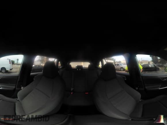 ✅ 2022 Toyota RAV4 SE • VIN: JTMAB3FV3ND108390 • Lot: 43113880. Wystawiony na IAAI z przebiegiem 86 767 mil. Bezpłatny archiwum sprzedaży aukcyjnych z USA i szczegółowy raport historii pojazdu na DreamBid. Zdjęcie 19.