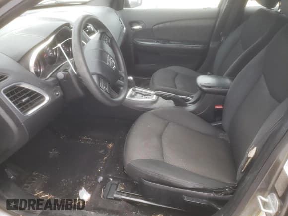 ✅ 2013 Dodge Avenger SE • VIN: 1C3CDZAB4DN551339 • Лот: 79494274. Опубликован ранее на Copart с пробегом 191 981 миль. Бесплатный доступ к архиву аукционных продаж из США и подробный отчёт об истории автомобиля на DreamBid. Изображение 7.