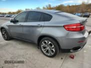 ✅ 2013 BMW X6 xDrive50i • VIN: 5UXFG8C51DL592006 • Лот: 89904355. Опубликован ранее на Copart с пробегом 125 095 миль. Бесплатный доступ к архиву аукционных продаж из США и подробный отчёт об истории автомобиля на DreamBid. Изображение 2.
