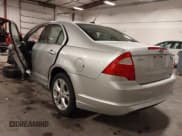 ✅ 2012 Ford Fusion SE • VIN: 3FAHP0HA5CR310151 • Lot: 43555561. Wystawiony na IAAI z przebiegiem 91 978 mil. Bezpłatny archiwum sprzedaży aukcyjnych z USA i szczegółowy raport historii pojazdu na DreamBid. Zdjęcie 3.