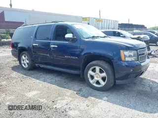 2008 Chevrolet Suburban LTZ z VIN 3GNFK16328G135717, wystawiony jako IAAI lot #42491864 z przebiegiem 173 620 mil mil oraz . Historia ofert i sprzedaży dostępna na DreamBid. Obrazek 1.