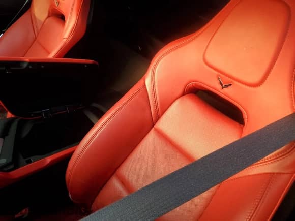 2015 Chevrolet Corvette 2LT с VIN 1G1YC2D75F5118031, выставлен на аукционе Copart как лот 76791894 с пробегом Не указан миль и Списание • Salvage title. История ставок и продаж доступна на DreamBid. Изображение 10.