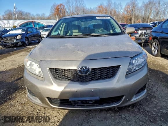 ✅ 2010 Toyota Corolla • VIN: 2T1BU4EE8AC383122 • Lot: 95394905. Listed on Copart with 129,529 mi. Free auction sales archive from the USA and detailed vehicle history report at DreamBid. Image 5.
