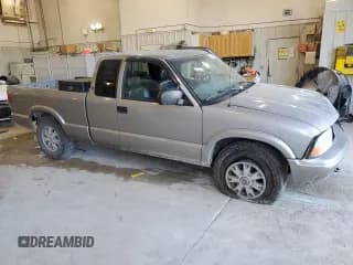 ✅ 2003 GMC Sonoma SLS • VIN: 1GTDT19X038102919 • Lot: 63662154. Wystawiony na Copart z przebiegiem Nie podano. Bezpłatny archiwum sprzedaży aukcyjnych z USA i szczegółowy raport historii pojazdu na DreamBid. Zdjęcie 4.