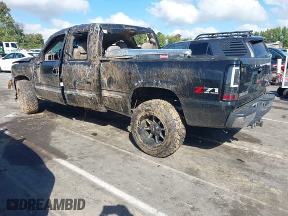 ✅ 2002 GMC Sierra 1500 SLE • VIN: 2GTEK19T521417088 • Лот: 43344302. Опубликован ранее на IAAI с пробегом 208 175 миль. Бесплатный доступ к архиву аукционных продаж из США и подробный отчёт об истории автомобиля на DreamBid. Изображение 3.