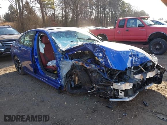 ✅ 2024 BMW 3 Series M340i xDrive • VIN: 3MW49FF00R8D93774 • Lot: 41330455. Listed on IAAI with 4,438 mi. Free auction sales archive from the USA and detailed vehicle history report at DreamBid. Image 12.