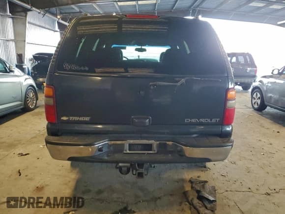 ✅ 2003 Chevrolet Tahoe Z71 • VIN: 1GNEK13T83R173624 • Lot: 95948325. Listed on Copart with 292,562 mi. Free auction sales archive from the USA and detailed vehicle history report at DreamBid. Image 6.