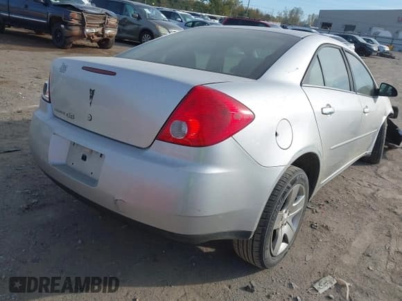 ✅ 2009 Pontiac G6 1SA • VIN: 1G2ZG57B494219321 • Lot: 43597973. Wystawiony na IAAI z przebiegiem Nie podano. Bezpłatny archiwum sprzedaży aukcyjnych z USA i szczegółowy raport historii pojazdu na DreamBid. Zdjęcie 4.