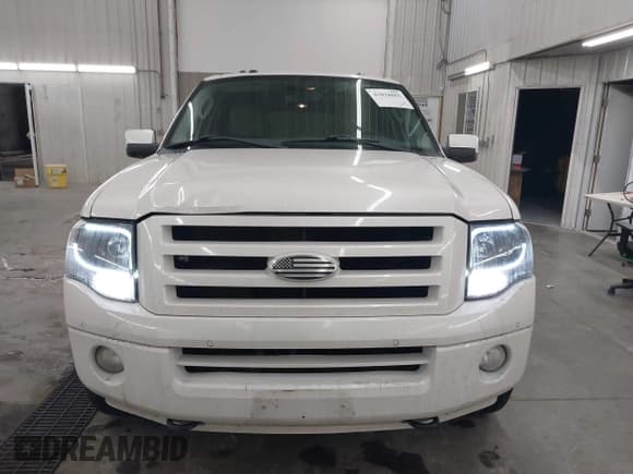 ✅ 2013 Ford Expedition Max Limited • VIN: 1FMJK2A55DEF00213 • Лот: 43828803. Опубликован ранее на IAAI с пробегом 325 039 миль. Бесплатный доступ к архиву аукционных продаж из США и подробный отчёт об истории автомобиля на DreamBid. Изображение 13.