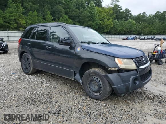 ✅ 2006 Suzuki Grand Vitara Luxury • VIN: JS3TE947764102389 • Lot: 66962755. Wystawiony na Copart z przebiegiem 183 153 mil. Bezpłatny archiwum sprzedaży aukcyjnych z USA i szczegółowy raport historii pojazdu na DreamBid. Zdjęcie 4.