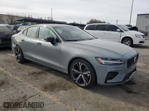 ✅ 2024 Volvo S60 Plus Dark Theme • VIN: 7JRL12FL9RG280997 • Lot: 92450225. Listed on Copart with 36,623 mi. Free auction sales archive from the USA and detailed vehicle history report at DreamBid. Image 4.