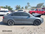 ✅ 2015 Volkswagen Jetta SE • VIN: 3VWD07AJ2FM284722 • Lot: 43046110. Listed on IAAI with 99,045 mi. Free auction sales archive from the USA and detailed vehicle history report at DreamBid. Image 14.