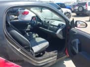 ✅ 2009 Smart fortwo Pure • VIN: WMEEJ31X89K247804 • Лот: 42998339. Опубликован ранее на IAAI с пробегом 126 234 миль. Бесплатный доступ к архиву аукционных продаж из США и подробный отчёт об истории автомобиля на DreamBid. Изображение 5.