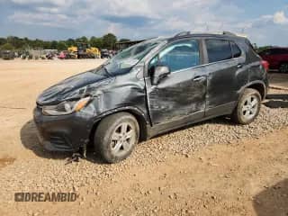 2017 Chevrolet Trax LT z VIN 3GNCJLSB8HL161261, wystawiony jako Copart lot #80534195 z przebiegiem 99 130 mil mil oraz Szkoda całkowita • Salvage title. Historia ofert i sprzedaży dostępna na DreamBid. Obrazek 1.