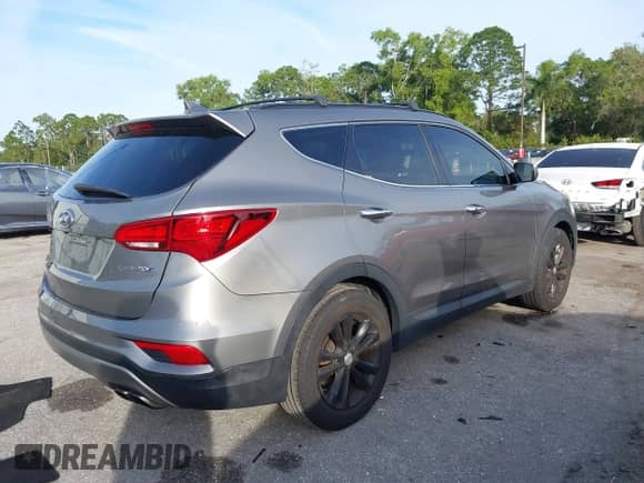 2017 Hyundai Santa Fe 2.0T с VIN 5XYZU4LA0HG487276, выставлен на аукционе IAAI как лот 41441697 с пробегом 118 248 миль миль и . История ставок и продаж доступна на DreamBid. Изображение 4.