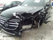 ✅ 2019 Mercedes-Benz E 450 • VIN: WDDZF6JBXKA578859 • Lot: 35463261. Wystawiony na IAAI z przebiegiem 32 553 mil. Bezpłatny archiwum sprzedaży aukcyjnych z USA i szczegółowy raport historii pojazdu na DreamBid. Zdjęcie 6.