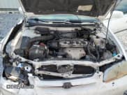 ✅ 1999 Honda Accord LX • VIN: 1HGCG5643XA146821 • Lot: 93068365. Wystawiony na Copart z przebiegiem 208 417 mil. Bezpłatny archiwum sprzedaży aukcyjnych z USA i szczegółowy raport historii pojazdu na DreamBid. Zdjęcie 11.