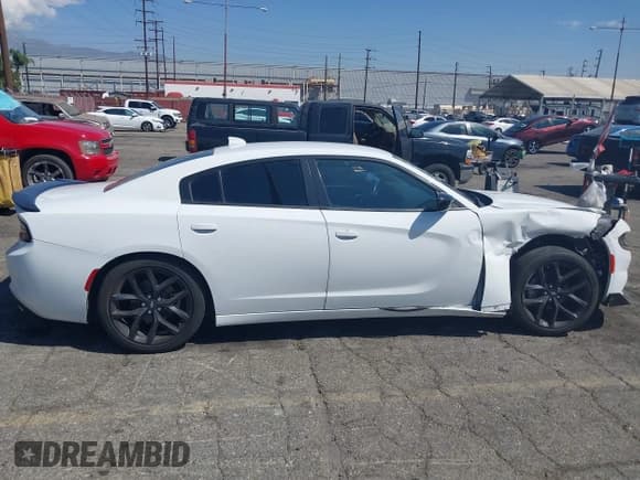 ✅ 2023 Dodge Charger SXT • VIN: 2C3CDXBG2PH518979 • Лот: 43072146. Опубликован ранее на IAAI с пробегом Не указан. Бесплатный доступ к архиву аукционных продаж из США и подробный отчёт об истории автомобиля на DreamBid. Изображение 13.