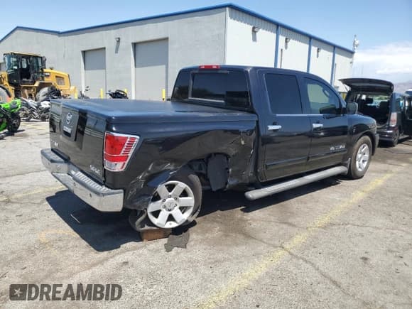 ✅ 2005 Nissan Titan XE • VIN: 1N6AA07A25N576325 • Лот: 60102785. Опубликован ранее на Copart с пробегом 125 804 миль. Бесплатный доступ к архиву аукционных продаж из США и подробный отчёт об истории автомобиля на DreamBid. Изображение 3.