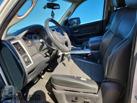 ✅ 2009 Dodge 1500 SLT • VIN: 1D3HV18T89S808386 • Лот: 84799455. Опубликован ранее на Copart с пробегом 160 208 миль. Бесплатный доступ к архиву аукционных продаж из США и подробный отчёт об истории автомобиля на DreamBid. Изображение 7.