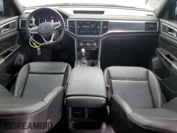 ✅ 2020 Volkswagen Atlas SEL • VIN: 1V2MC2CA1LC205188 • Лот: 68955225. Опубликован ранее на Copart с пробегом 72 728 миль. Бесплатный доступ к архиву аукционных продаж из США и подробный отчёт об истории автомобиля на DreamBid. Изображение 8.