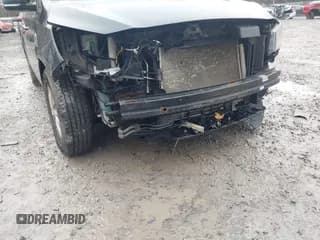 ✅ 2017 Kia Sedona LX • VIN: KNDMB5C1XH6311764 • Lot: 43784543. Listed on IAAI with 264,571 mi. Free auction sales archive from the USA and detailed vehicle history report at DreamBid. Image 6.