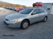 ✅ 2004 Honda Accord LX • VIN: 1HGCM55364A050274 • Лот: 43680914. Опубликован ранее на IAAI с пробегом 285 995 миль. Бесплатный доступ к архиву аукционных продаж из США и подробный отчёт об истории автомобиля на DreamBid. Изображение 2.