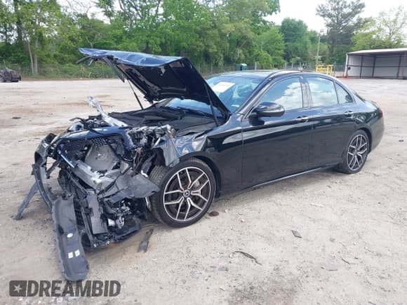 ✅ 2023 Mercedes-Benz E 350 • VIN: W1KZF8DB0PB162263 • Лот: 42184192. Опубликован ранее на IAAI с пробегом 20 000 миль. Бесплатный доступ к архиву аукционных продаж из США и подробный отчёт об истории автомобиля на DreamBid. Изображение 2.