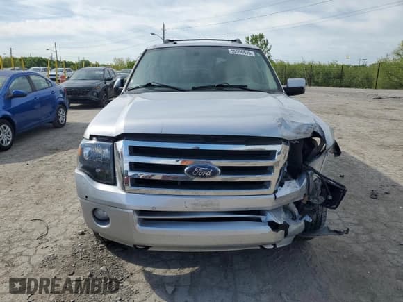 ✅ 2013 Ford Expedition Limited • VIN: 1FMJU2A50DEF24607 • Lot: 55556615. Listed on Copart with 53,267 mi. Free auction sales archive from the USA and detailed vehicle history report at DreamBid. Image 5.