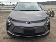 ✅ 2023 Chevrolet Bolt EV 2LT • VIN: 1G1FX6S06P4131113 • Lot: 75517463. Wystawiony na Copart z przebiegiem 2 341 mil. Bezpłatny archiwum sprzedaży aukcyjnych z USA i szczegółowy raport historii pojazdu na DreamBid. Zdjęcie 5.