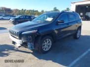 ✅ 2016 Jeep Cherokee Latitude • VIN: 1C4PJMCS3GW294422 • Lot: 43475200. Wystawiony na IAAI z przebiegiem 65 114 mil. Bezpłatny archiwum sprzedaży aukcyjnych z USA i szczegółowy raport historii pojazdu na DreamBid. Zdjęcie 17.