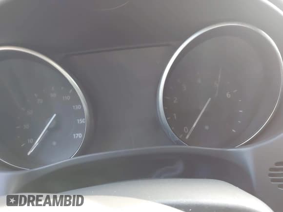 ✅ 2018 Jaguar XE 25t • VIN: SAJAR4FX7JCP35484 • Лот: 41312008. Опубликован ранее на IAAI с пробегом Не указан. Бесплатный доступ к архиву аукционных продаж из США и подробный отчёт об истории автомобиля на DreamBid. Изображение 15.