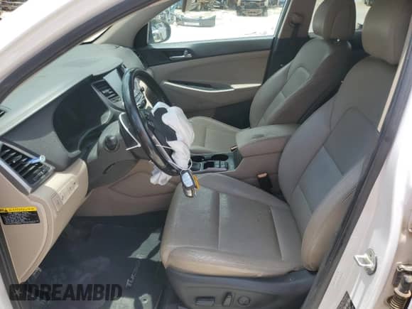 2017 Hyundai Tucson Night Edition with VIN KM8J3CA27HU328559, listed as a Copart auction lot 60818115 with 85,222 mi miles and Salvage title. Bid and sale history available at DreamBid. Image 7.