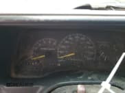 ✅ 2000 Chevrolet Silverado 3500 • VIN: 1GCHK33J6YF516293 • Lot: 53083035. Listed on Copart with 220,219 mi. Free auction sales archive from the USA and detailed vehicle history report at DreamBid. Image 9.