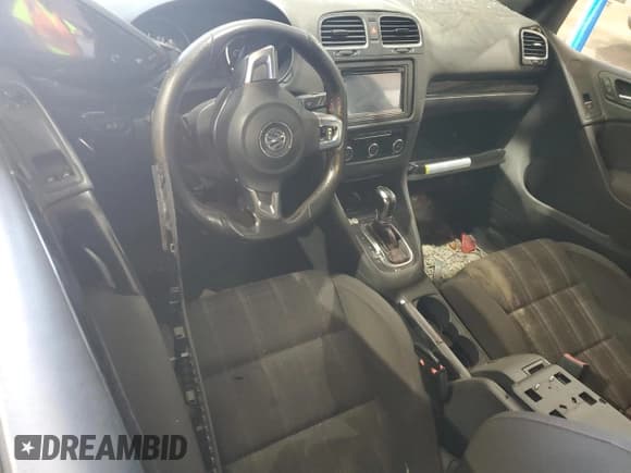 ✅ 2011 Volkswagen Golf GTI PZEV • VIN: WVWFD7AJ0BW220477 • Лот: 61528924. Опубликован ранее на Copart с пробегом Не указан. Бесплатный доступ к архиву аукционных продаж из США и подробный отчёт об истории автомобиля на DreamBid. Изображение 8.